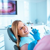 Does dental insurance cover tooth extraction?